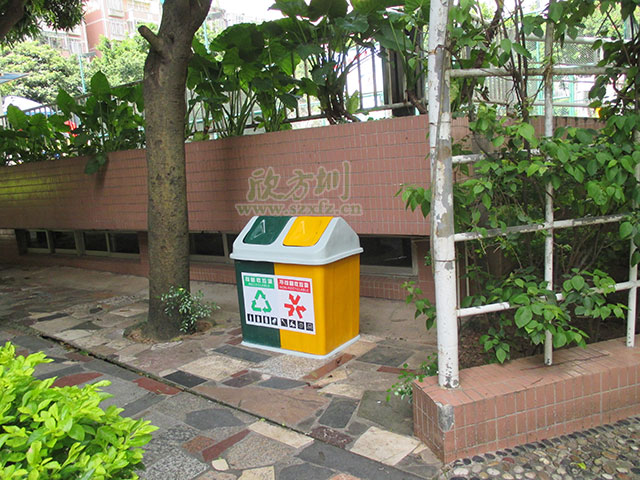 欣方圳玻璃钢垃圾桶 给香格里拉街道增添一丝趣意