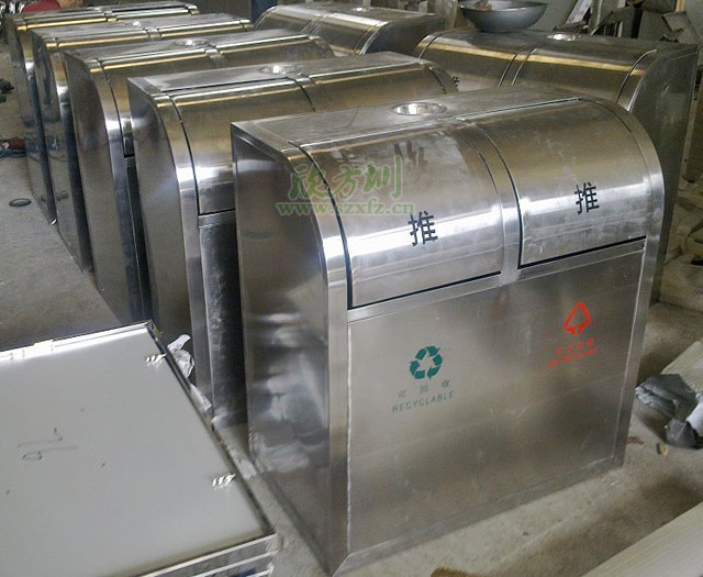 不锈钢分类环保垃圾桶工厂成品图