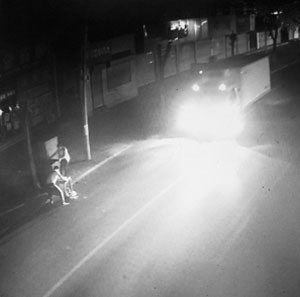 為公司采購(gòu)省錢，竟然半夜連偷33個(gè)垃圾桶