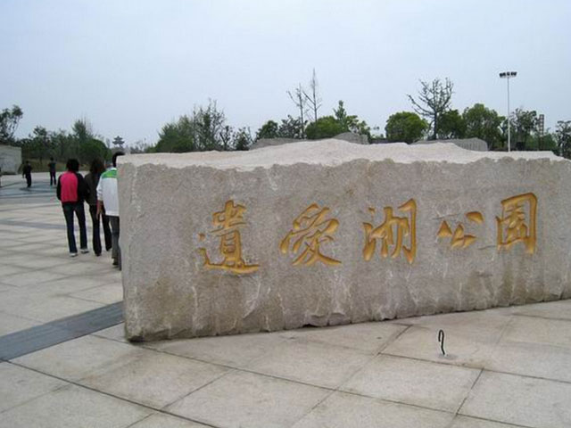 欣方圳垃圾桶厂家 全力保障黄冈公园环境