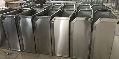 钢制物业分类垃圾桶欣方圳工厂批量生产图