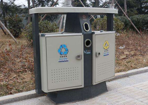 西宁市城中区增设800套分类环保果皮箱