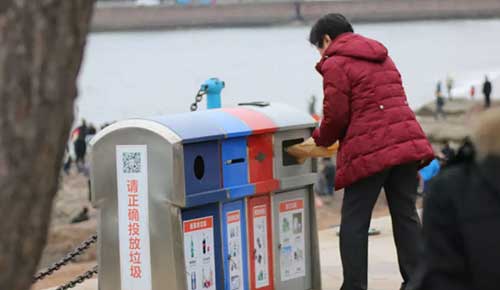 如何分類生活垃圾？四色垃圾桶，收納種類各不同