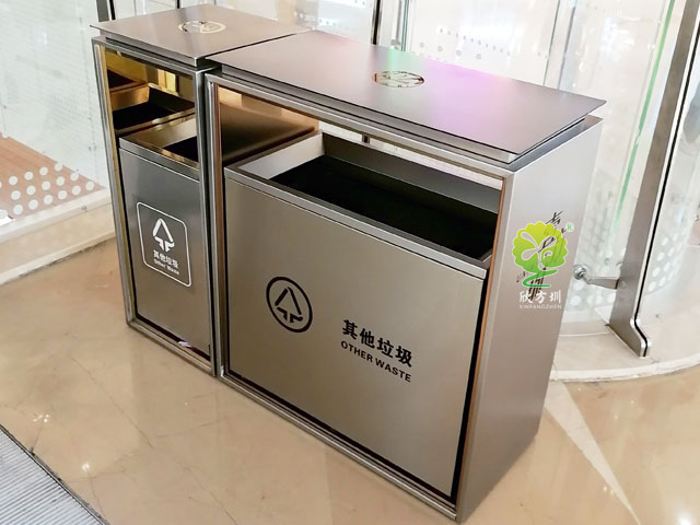 大型购物中心室内新款不锈钢滑轨式分类垃圾桶组合