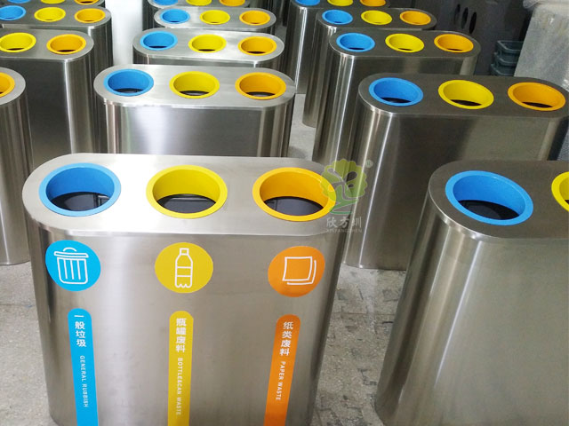 提升公共空间品质，深圳金属垃圾桶助你一臂之力