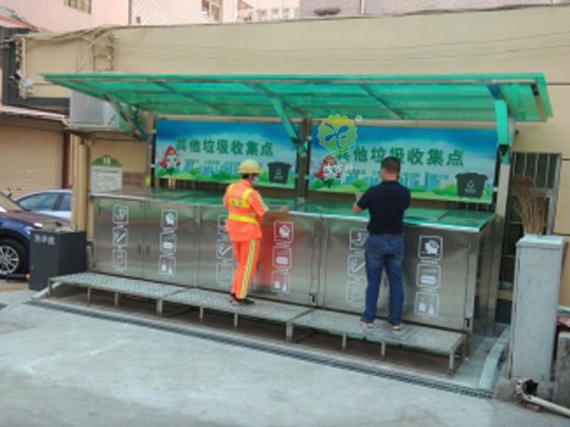 深圳龙华小区不锈钢垃圾分类亭配套大型脚踏垃圾桶
