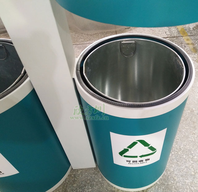 海南三亚景区圆形户外钢制烤漆分类垃圾桶工厂生产图