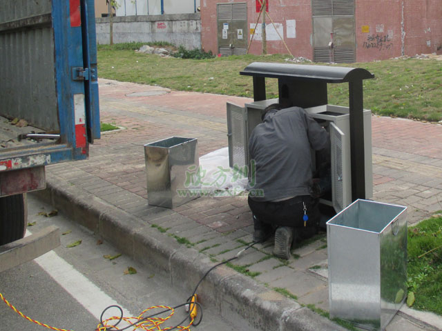钢板冲孔垃圾桶-欣方圳钢板冲孔垃圾桶厂家