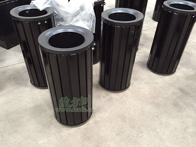 G32户外钢木垃圾桶