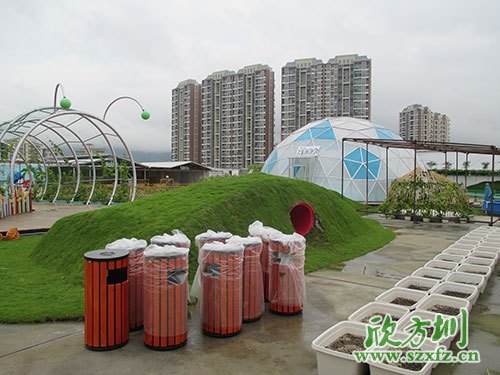 欣方圳钢木垃圾桶，园林景区环境提升的好助手