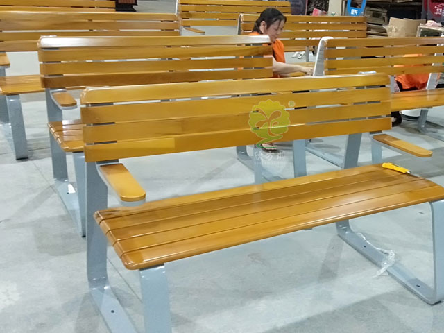 不锈钢扶手靠背休闲椅-优质户外休闲椅生产厂家