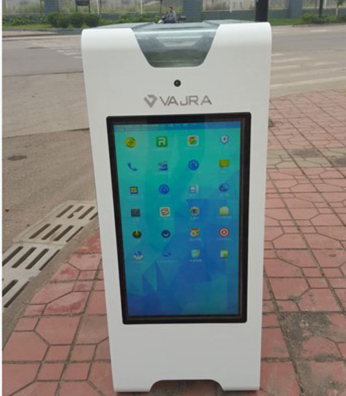 成都街头wifi垃圾桶扫码可免费上网