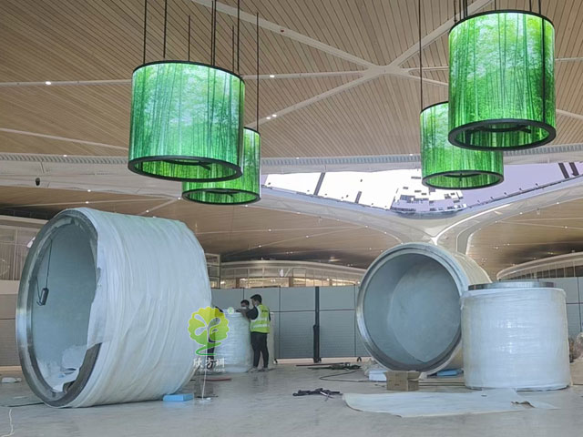 深圳机场卫星厅不锈钢烤漆大花盆发光景观花箱