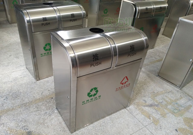 垃圾桶盖摇摆设计投放广州城建学院