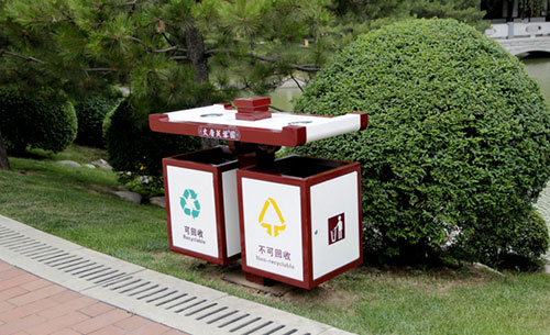 环保果皮箱 为城市美容