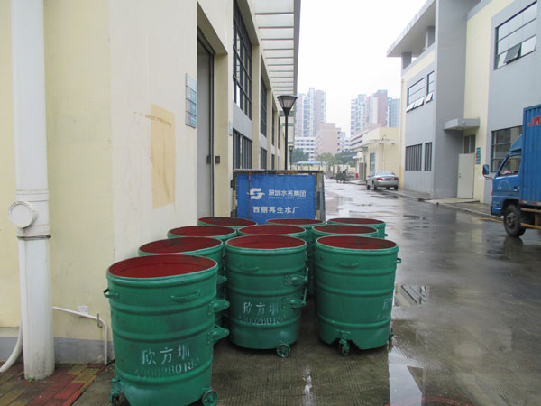 深圳水务集团订购欣方圳环卫垃圾桶