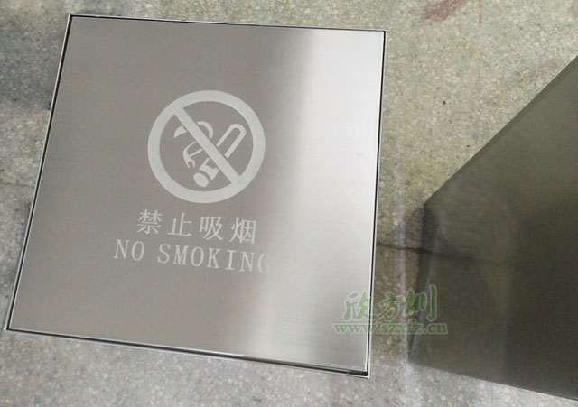 不锈钢果皮箱-欣方圳不锈钢果皮箱垃圾桶厂家