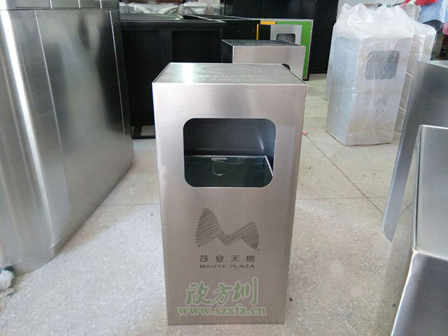欣方圳不锈钢果皮箱 扮靓南山茂业天地