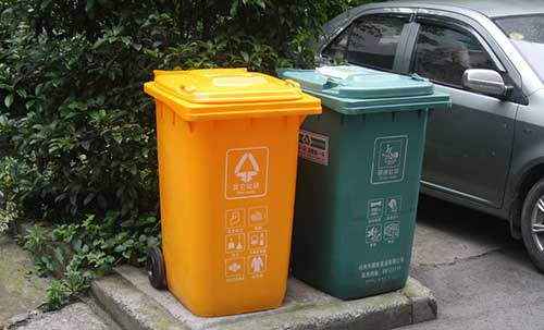   一個(gè)垃圾桶引發(fā)的血案！