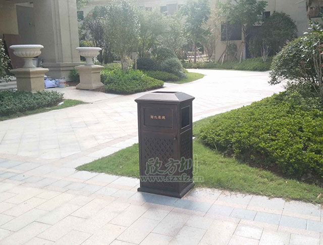 钢制别墅烤漆垃圾桶高档大气